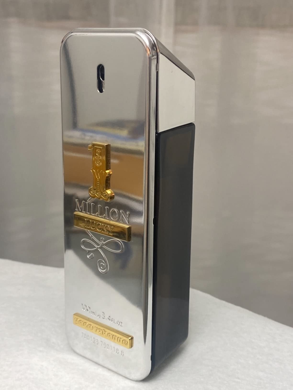 عطر رابان 1 مليون/لاكي/بريف لل - مراجعة Event & Party Supply Photos وسعره