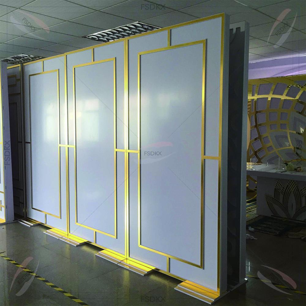 خلفية ذهبية لامعة لتزيين الحفل - مراجعة Event Party Supply Rental وسعره